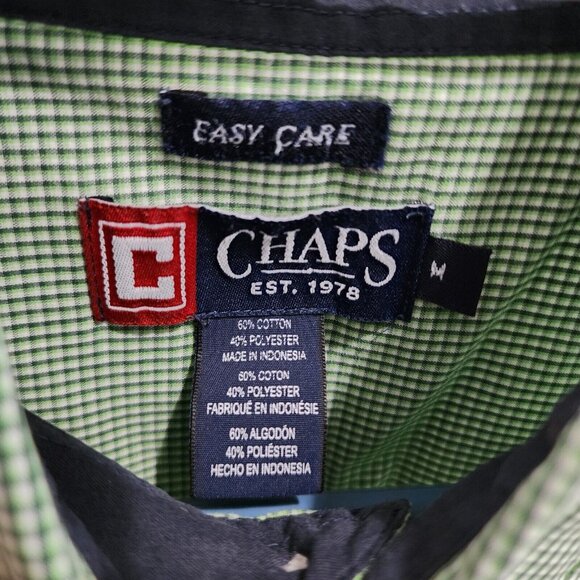 CHAPS Easy Care Green Check Plaid Short Sleeve Button Down Shirt Size Medium - Picture 3 of 9